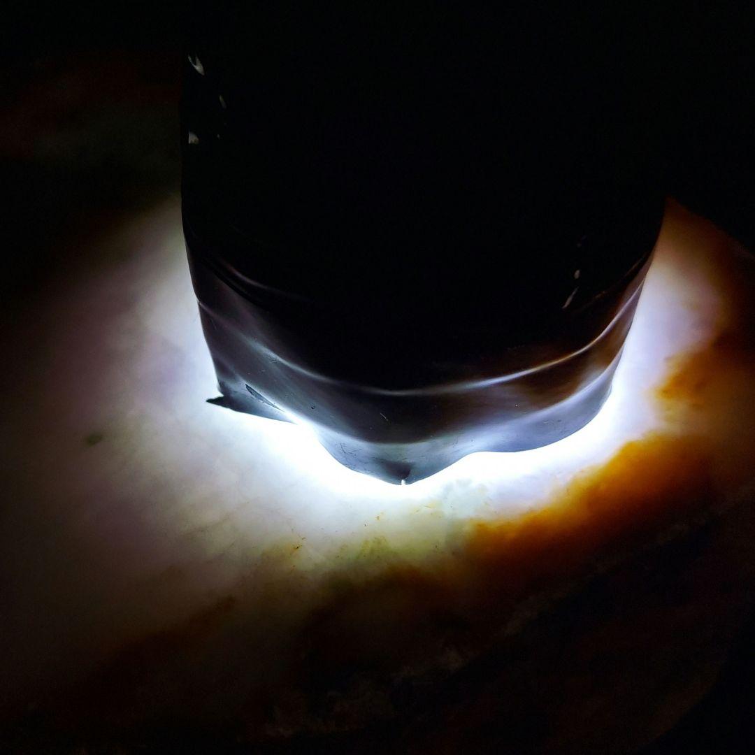 大人気のラベンダーカラー♪ 大きな本翡翠 JADEITE 原石 1面磨き 353