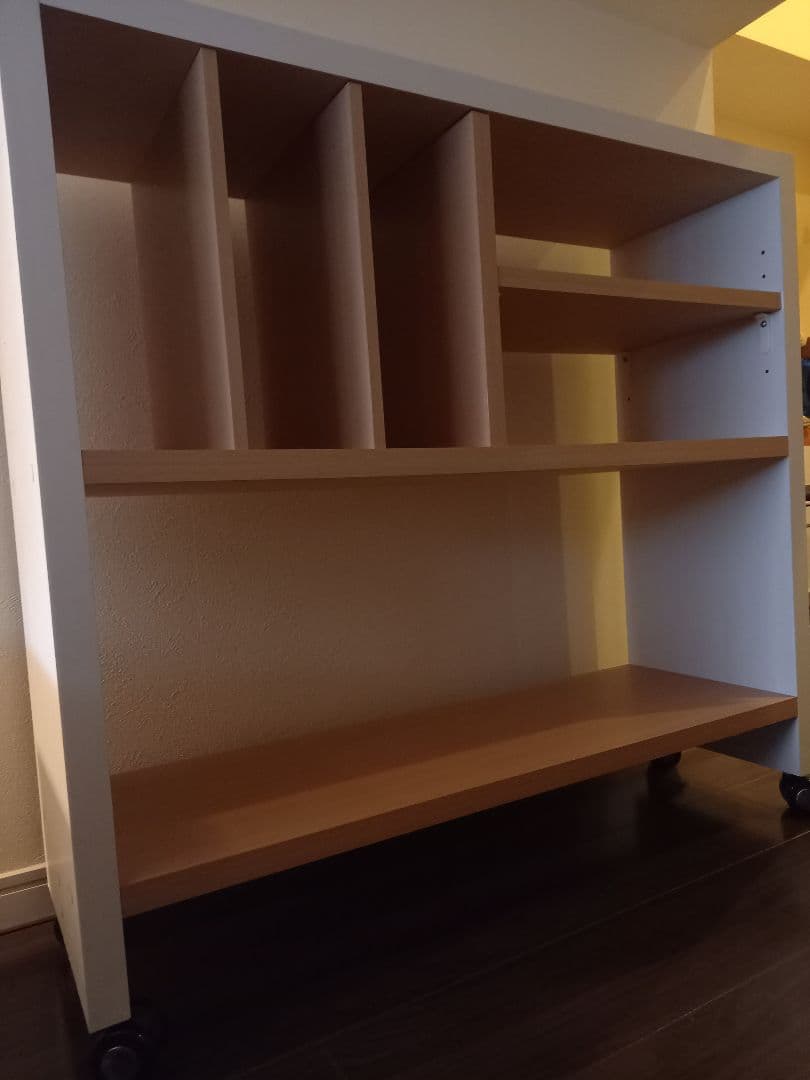 キャスター付きカウンターシェルフ