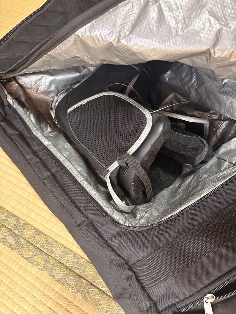 【メンズ4点セット】145㎝スノーボード＋26㎝ブーツ+ビンディング+ケース