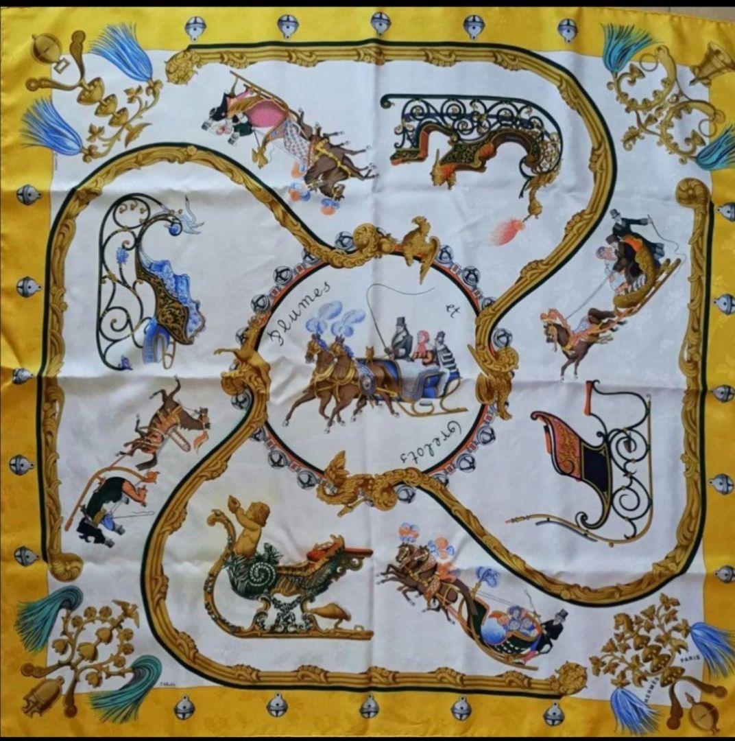 エルメス　HERMES　スカーフ　カレ90　羽飾りと鈴