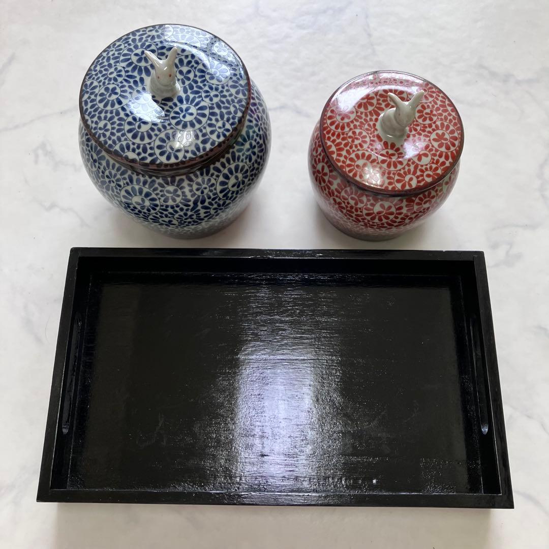 美品♡有田焼♡かわいいうさぎの蓋付き壺♡おぼんセット清秀♡小壺♡茶壺・茶器・陶器