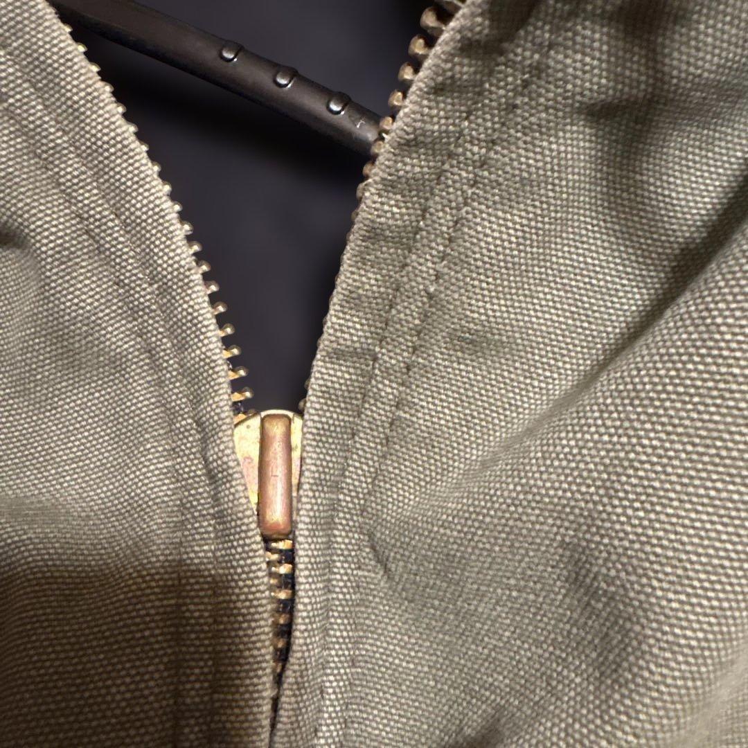 【24時間限定価格】　Carhartt アクティブジャケット