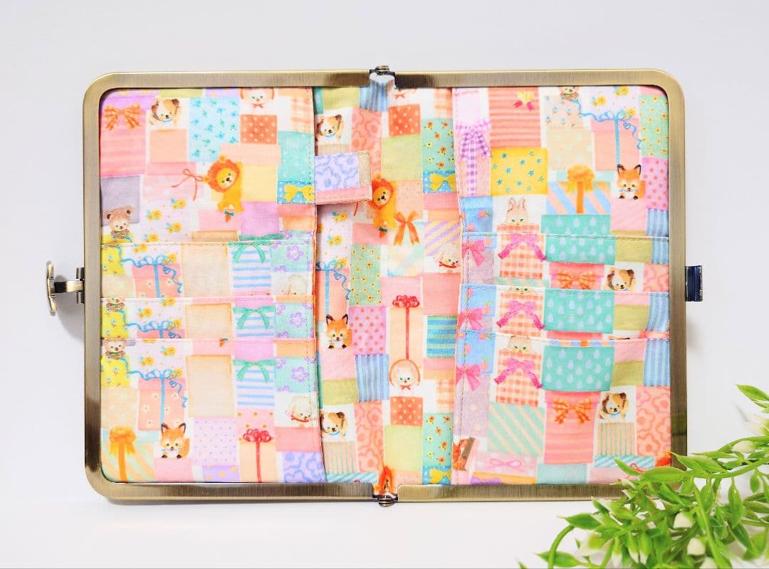 うさこ〜 ハンドメイド ユキエモン トートバッグ・がま口手帳 ✿パズル