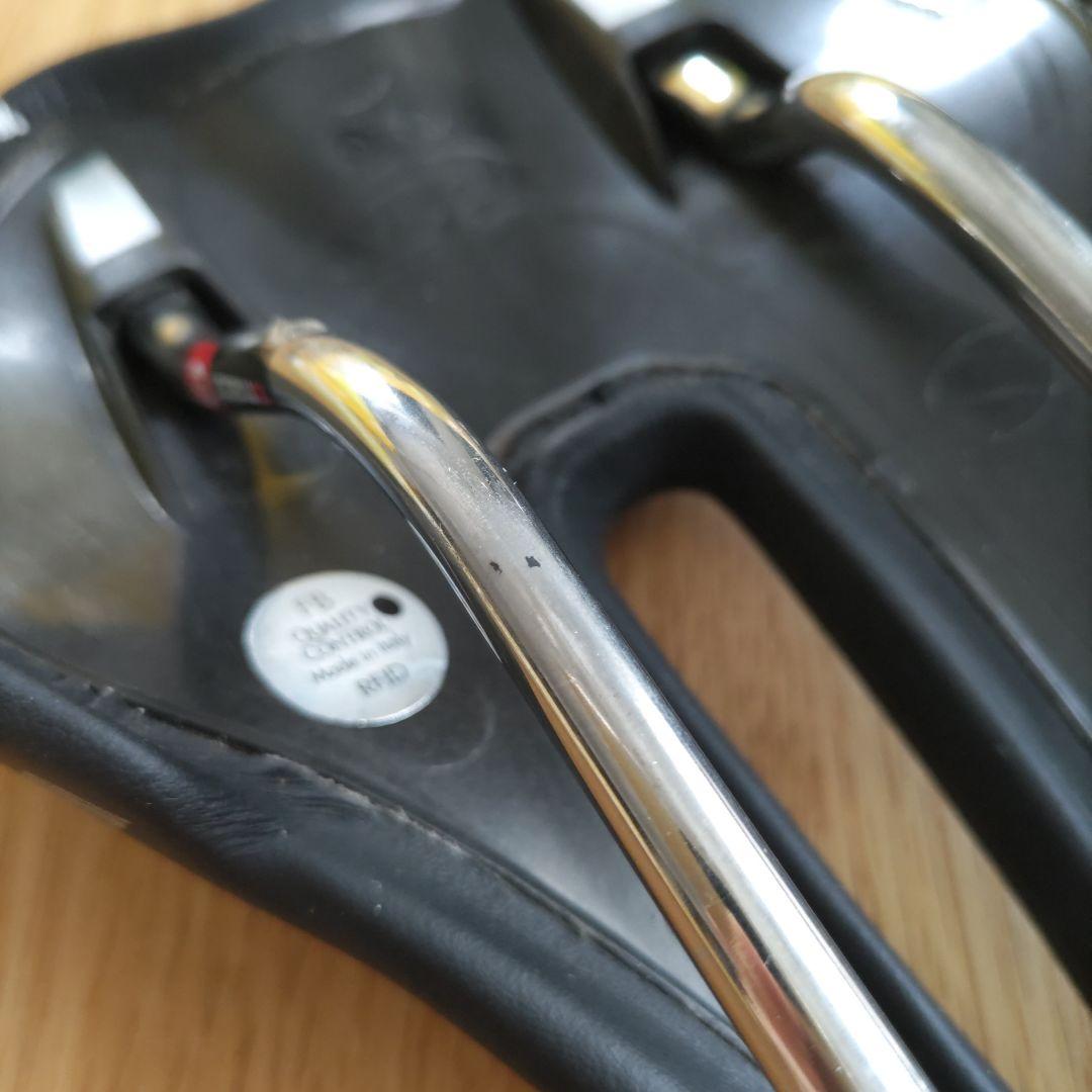 Selle Italia セライタリア SLR FLOW サドル ブラック