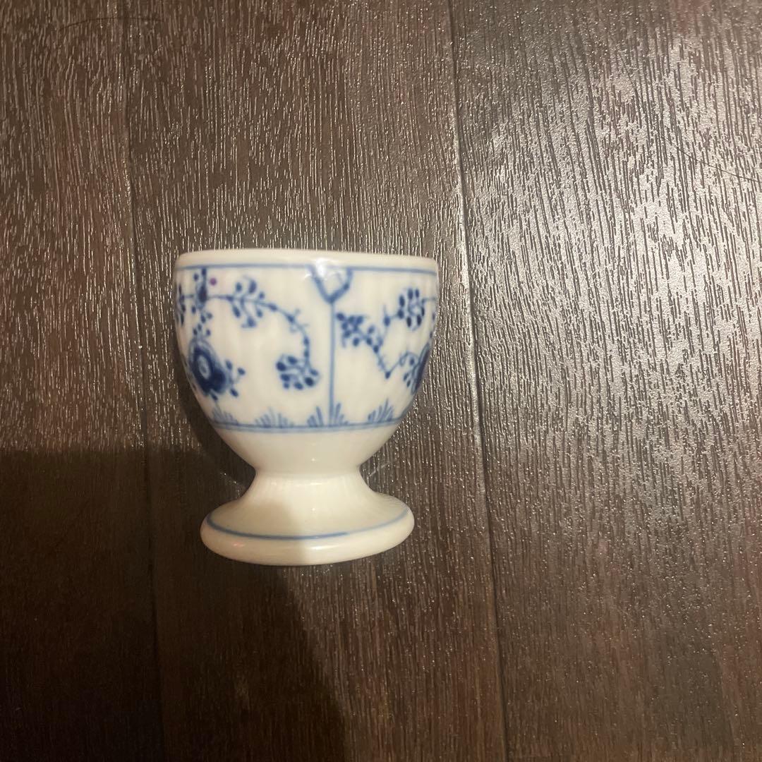   エッグスタンド