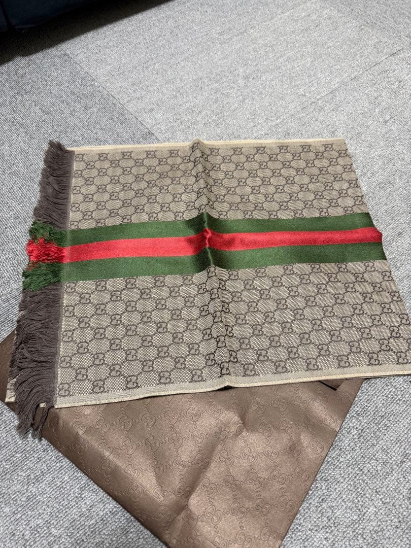 GUCCI GGパターン ストール フリンジ付き