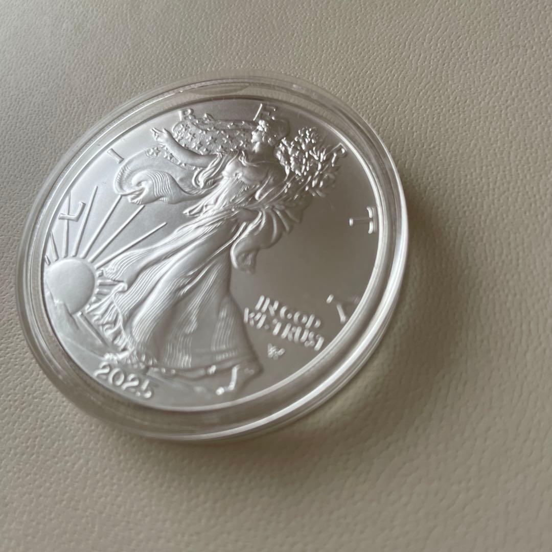 さ*ん様 アメリカ　2025年　ウォーキングリバティ　1オンス　銀貨