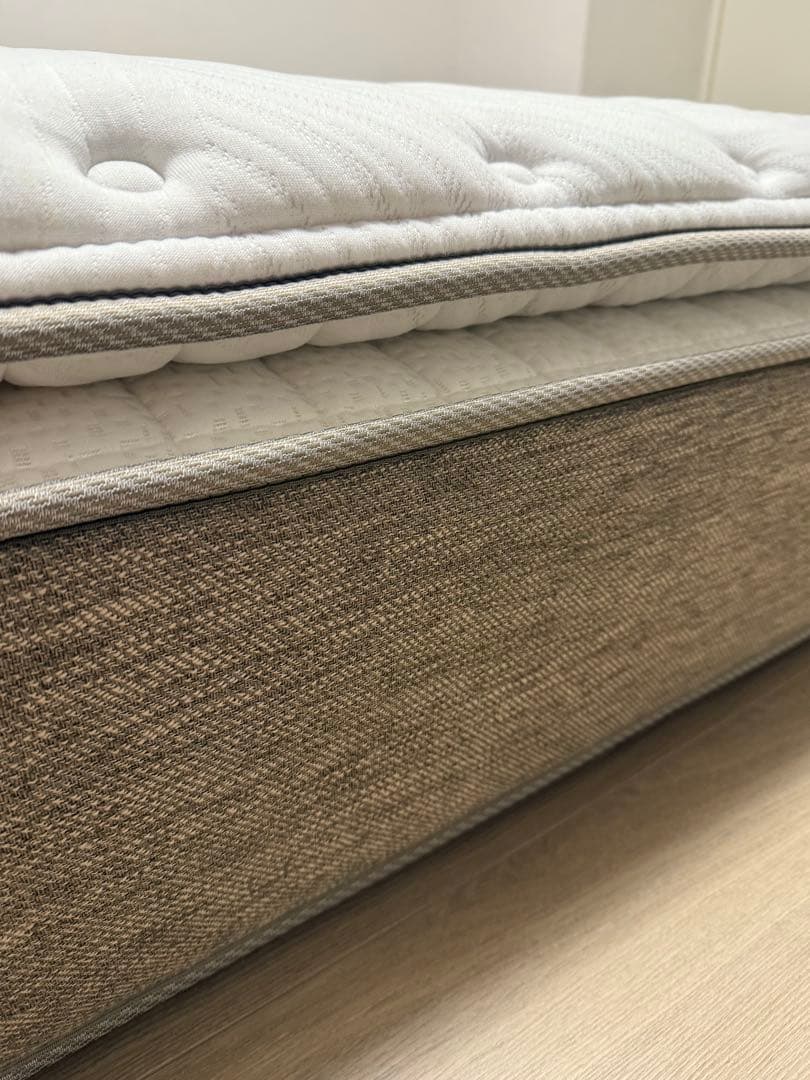 ニトリ　クイーンマットレス　Nスリープ【購入時金額¥159,900】