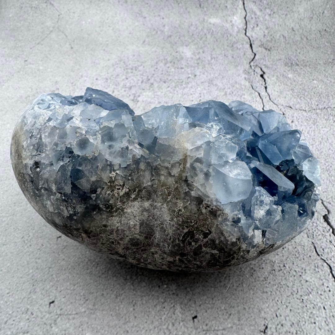 G-177セレスタイトハート型原石　天然石　ブルーストーンクラスター1.84kg