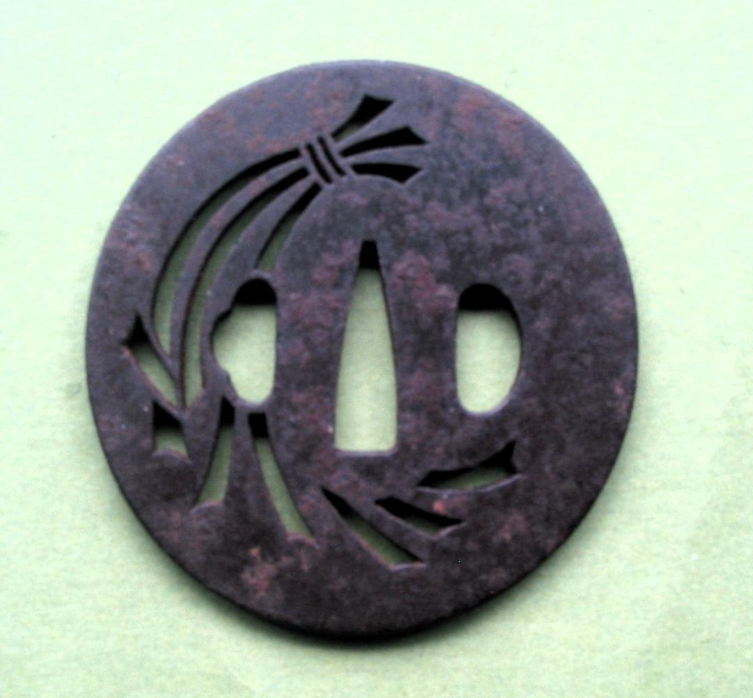 鉄地　透かし鍔　丹州住定正