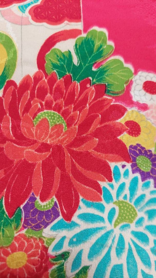 NA184アンティーク子供着物綺麗しつけ糸付き着丈77センチ裄丈24センチ正絹