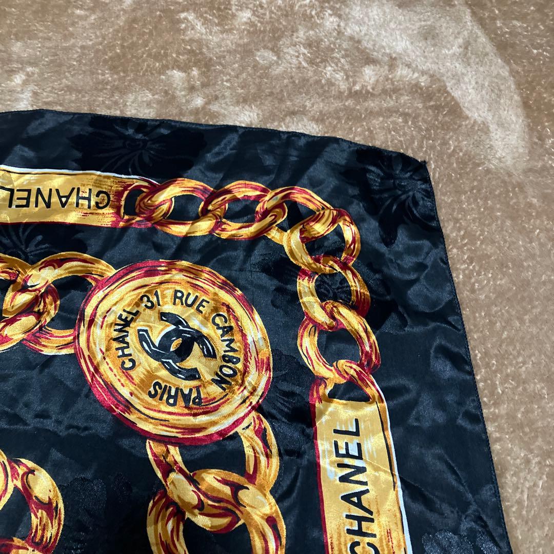 CHANEL シャネル スカーフ ゴールドチェーン ノベルティ 大判 黒 透かし