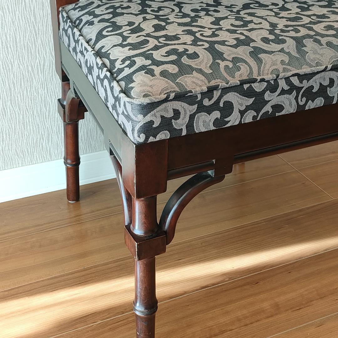 シノワズリ　ヴィンテージチェア　透かし彫り　リビングチェア②