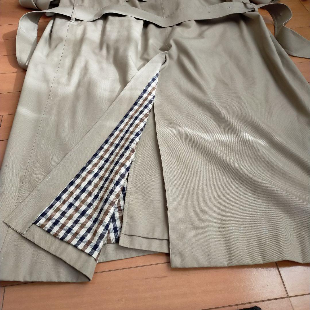 アクアスキュータム トレンチコート　XL