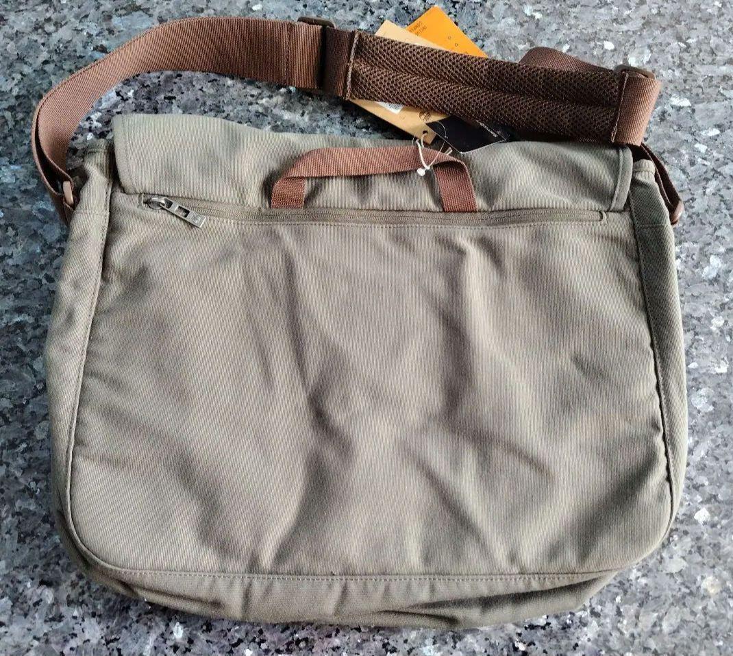 Timberland Medium Laptop Messenger Bag新品
