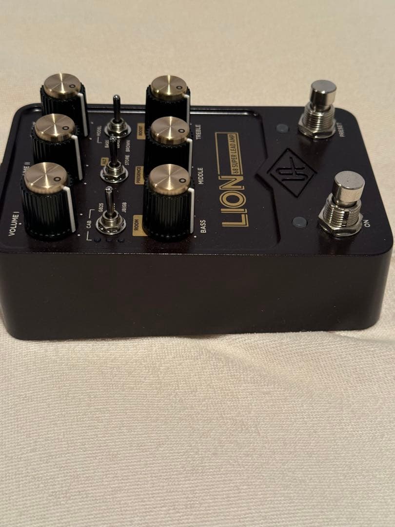 ギター UAFX Lion 68 Super Lead Amp