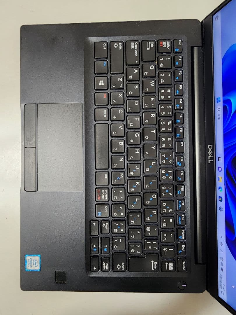 美品　DELL Latitude 7390 i5 8GB 256GB