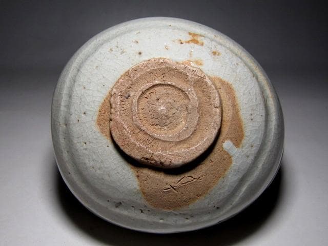 ＜土日限定価格＞加藤芳右衛門 美濃唐津茶碗 裏千家十五代 鵬雲斎花押　v74