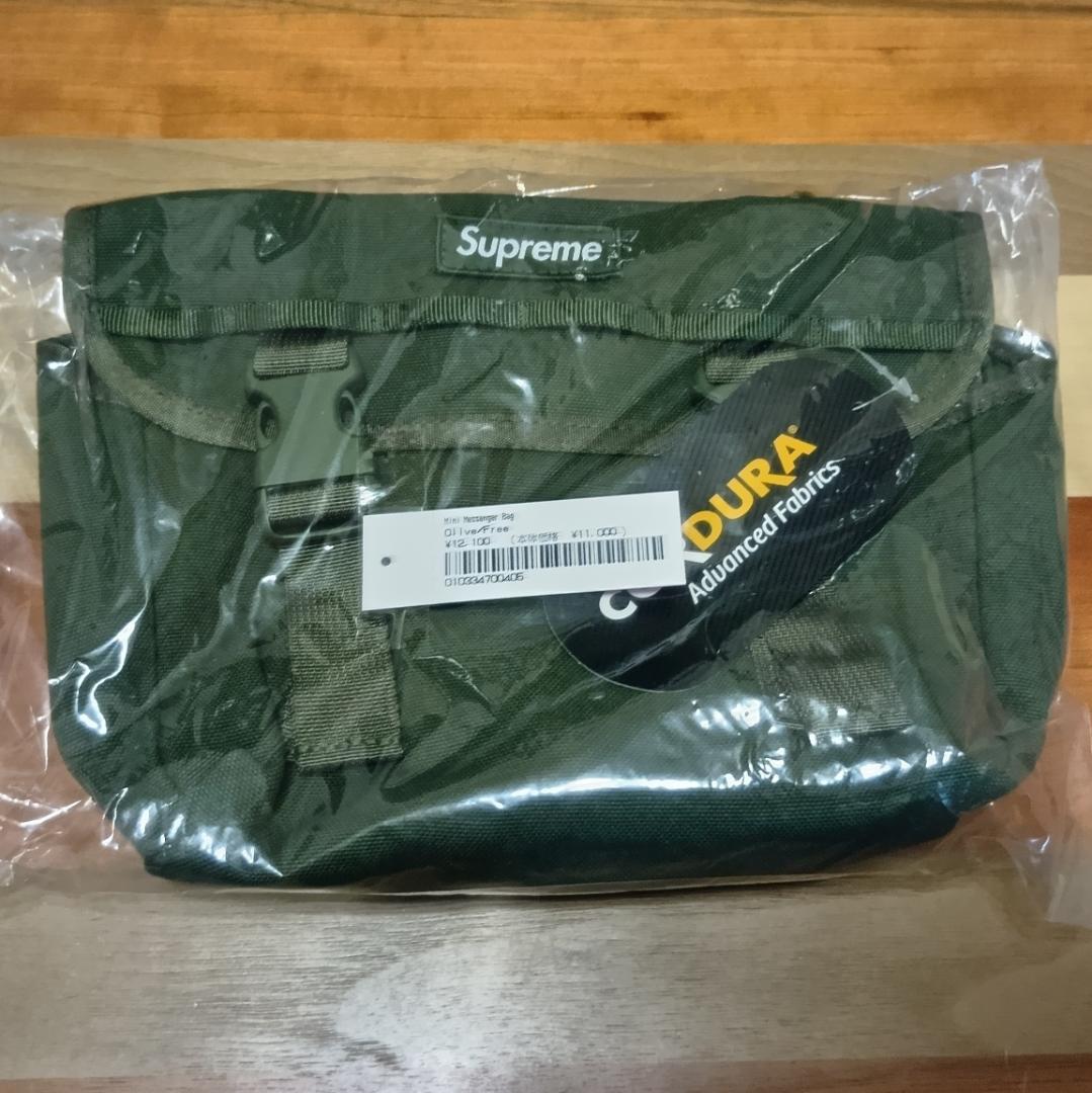 【おまけ付き】 Mini Messenger Bag / Olive