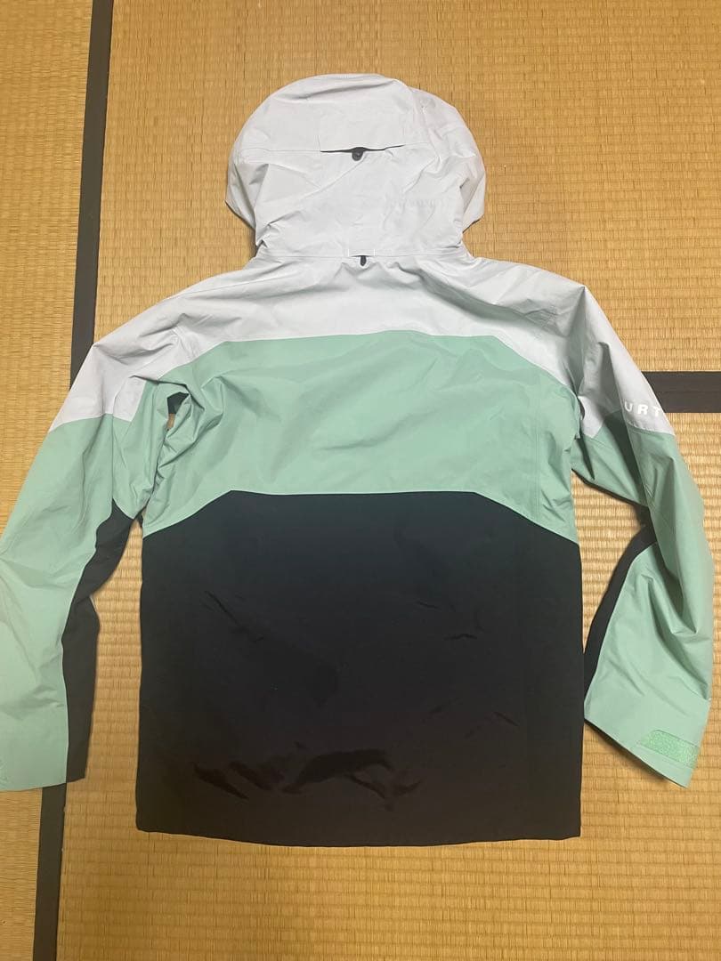 超美品！[ak] Burton バートン　スノーボードウェア 上下セット