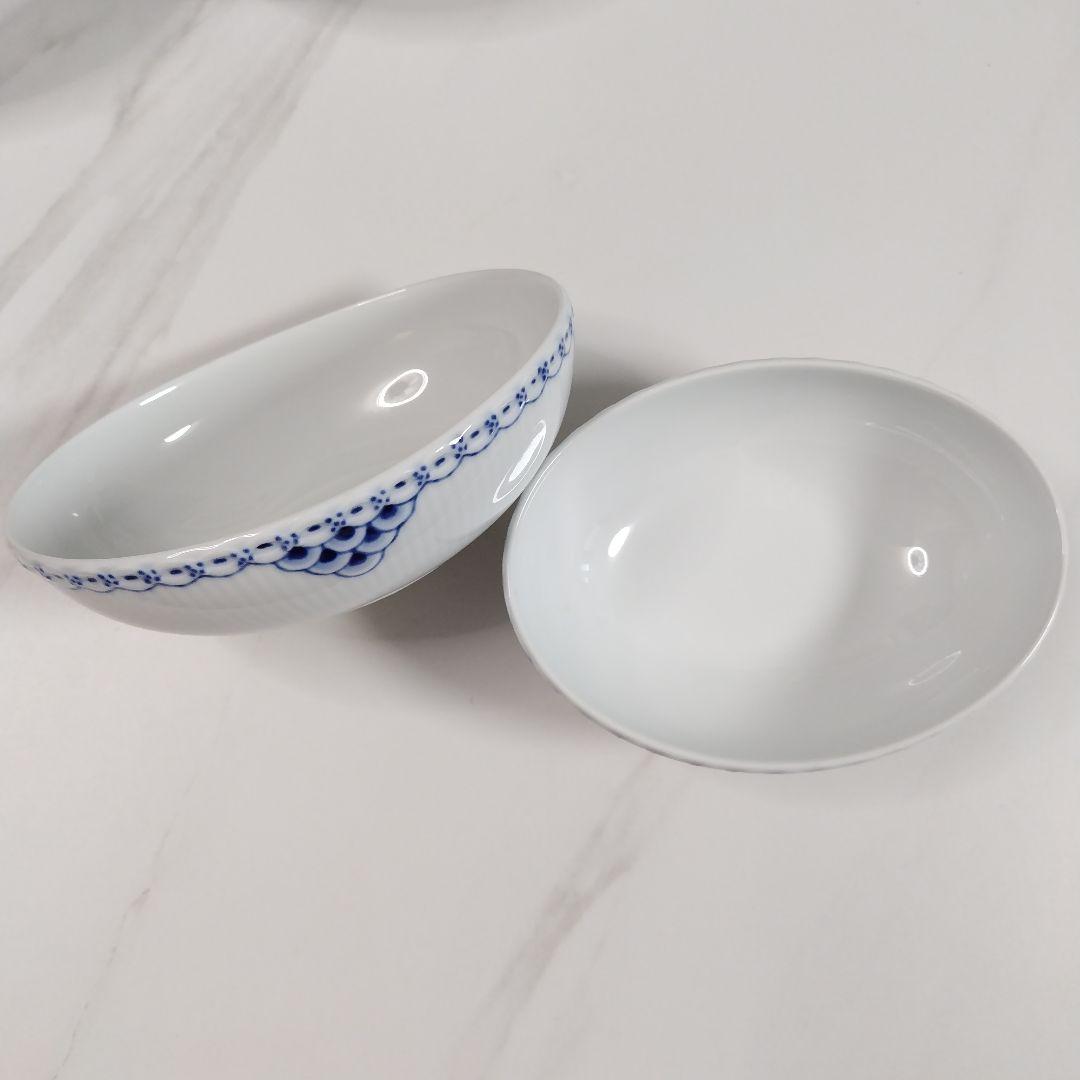 ロイヤルコペンハーゲン　青い模様の楕円形ボウルセット