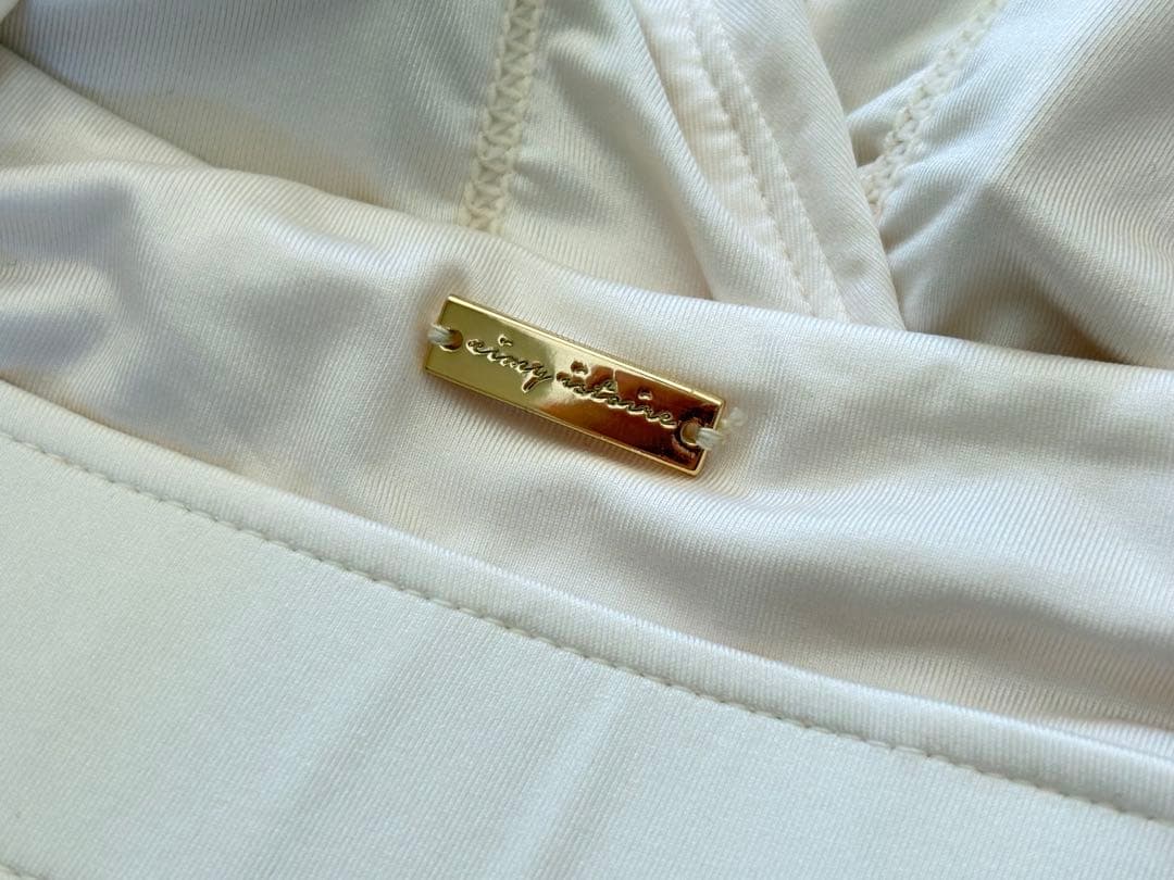 【新品未使用品】　eimy istoire 水着　M 綺麗　おしゃれ