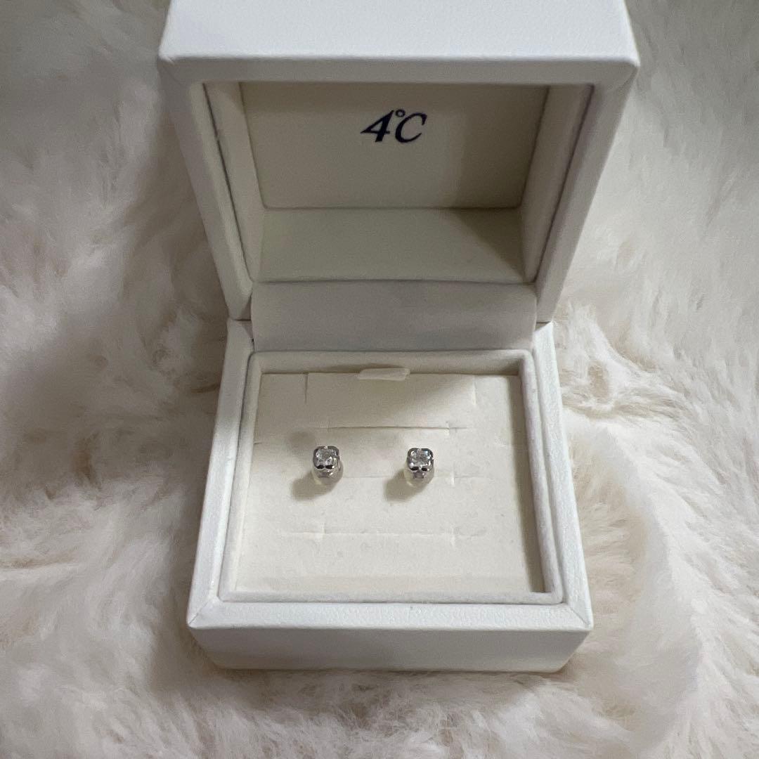 4℃ K10ホワイトゴールドピアス