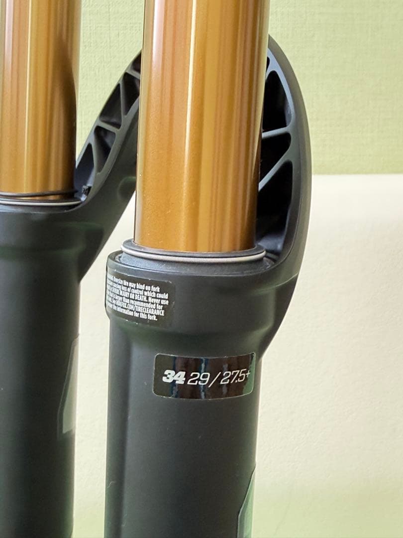 新品未使用 FOX 34 Factory 29 140mm FIT4 Boost