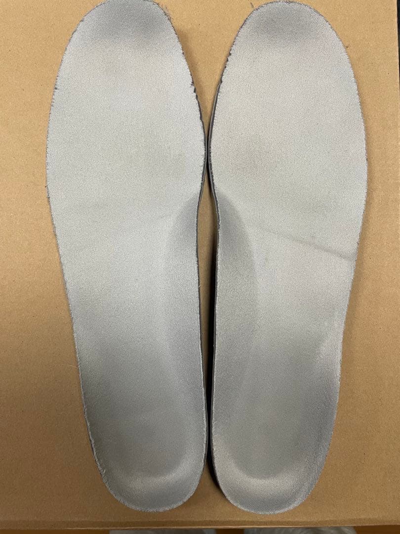 靴 New Balance M1300 JP2