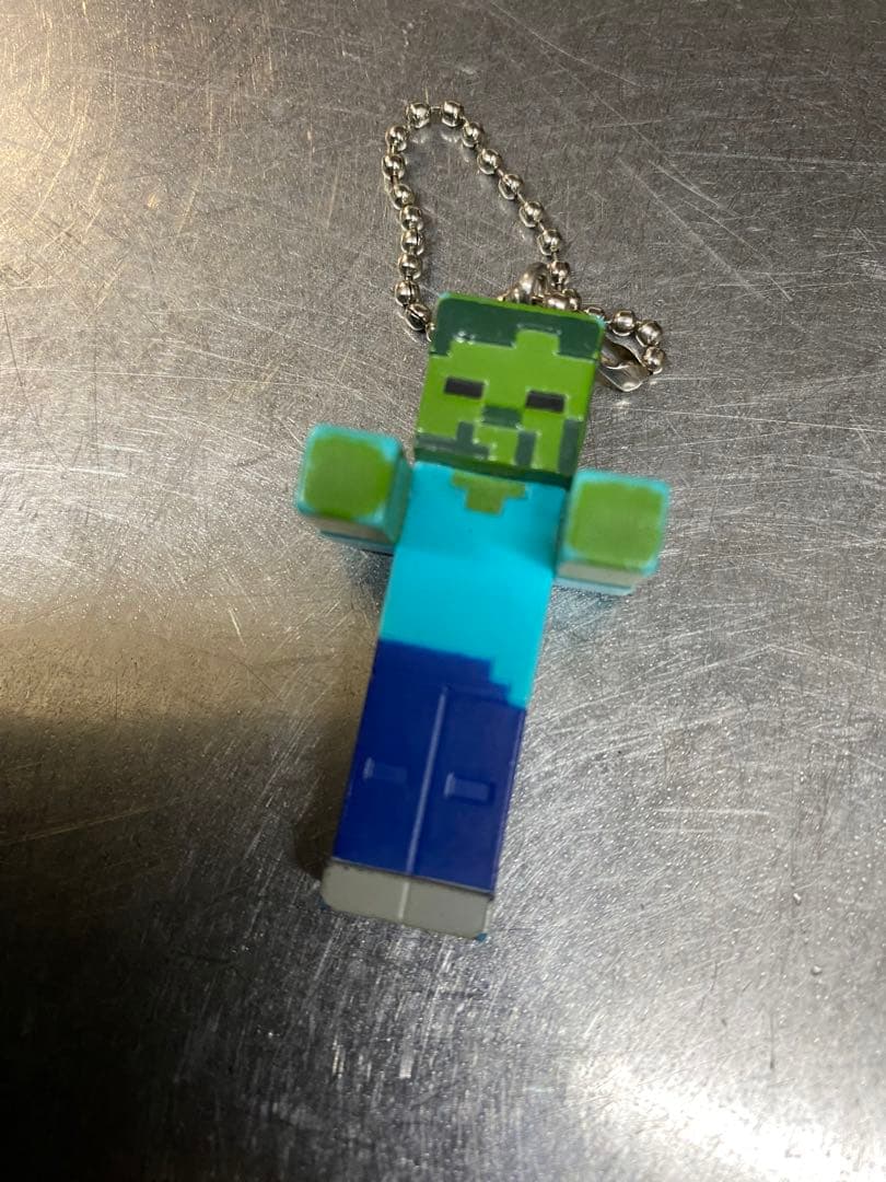 ペニMinecraft ゾンビ アクリルキーホルダー　Cola