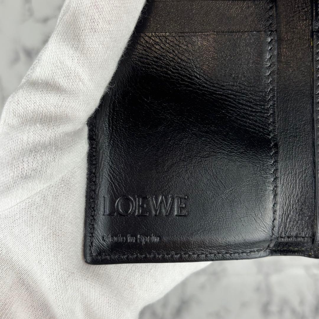 101 LOEWE 三つ折り財布　トライフォールドウォレット　アナグラム