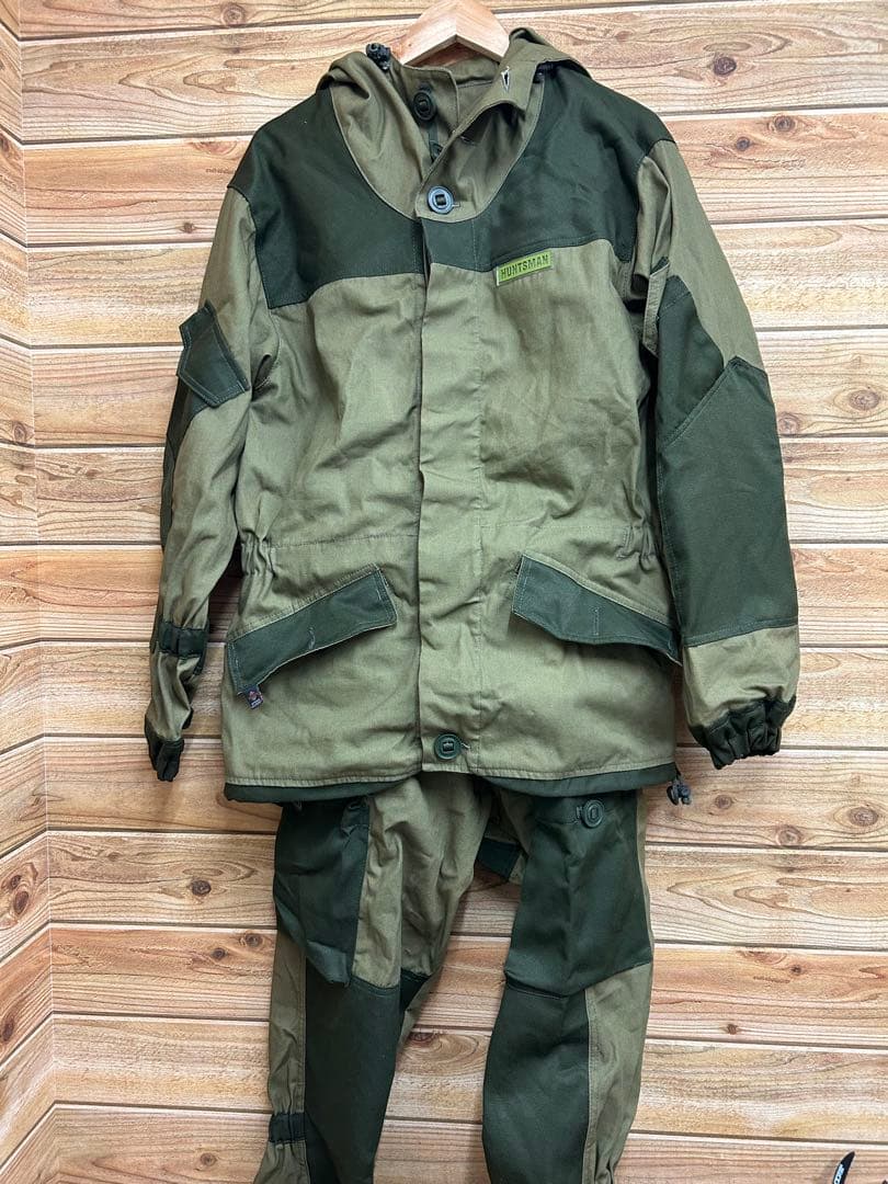 HUNTSMAN 迷彩服 48-50/170-176 ゴルカ3 上下セット