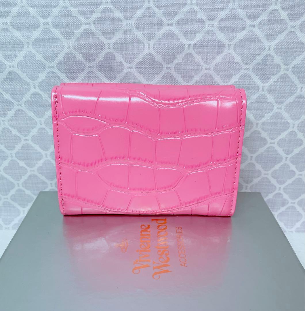 新作【内柄も素敵☆最新】Vivienne Westwood 三折財布 ピンク