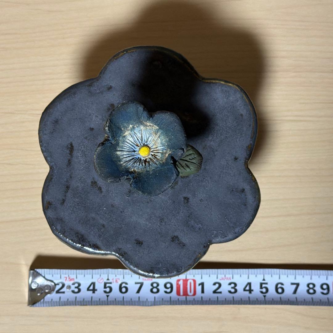 本田あつみ　蓋もの　ふたもの　器　ボウル　青　陶器　flower 花