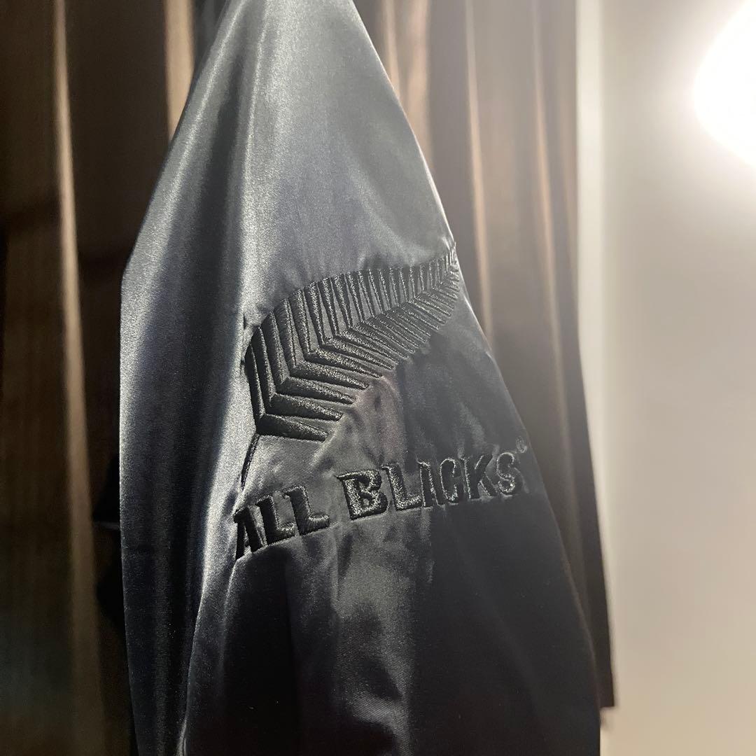 adidas ブラック スカジャン M