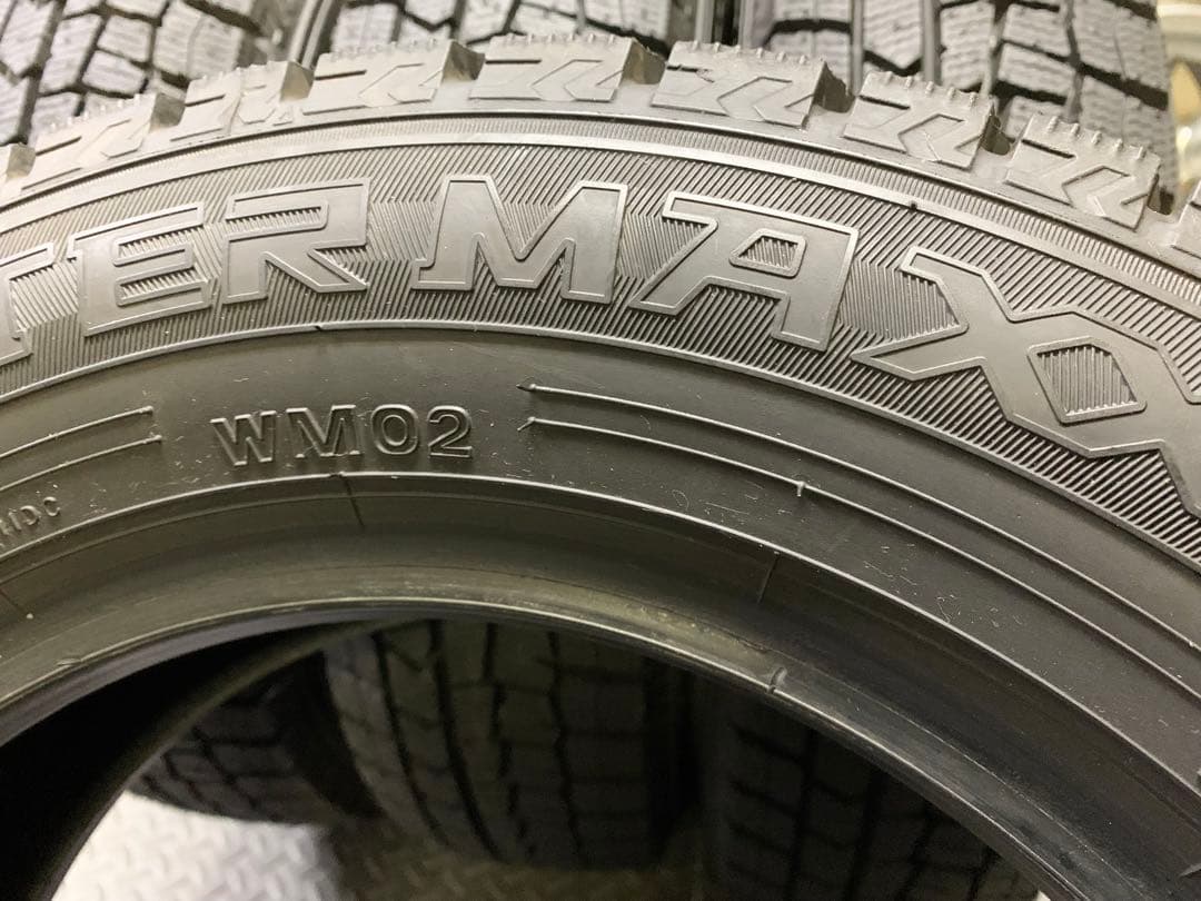 年末年始発送可能　155/70R13 スタッドレスタイヤ　ダンロップ　国産