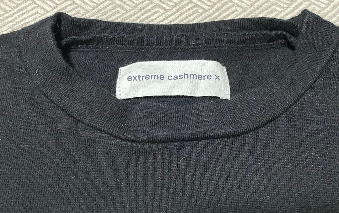 新品extreme cashmereエクストリームカシミア半袖クルーネックティー