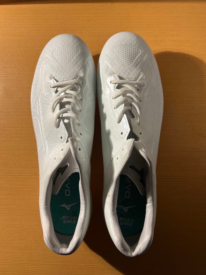 ミズノ ホワイトスパイクシューズ