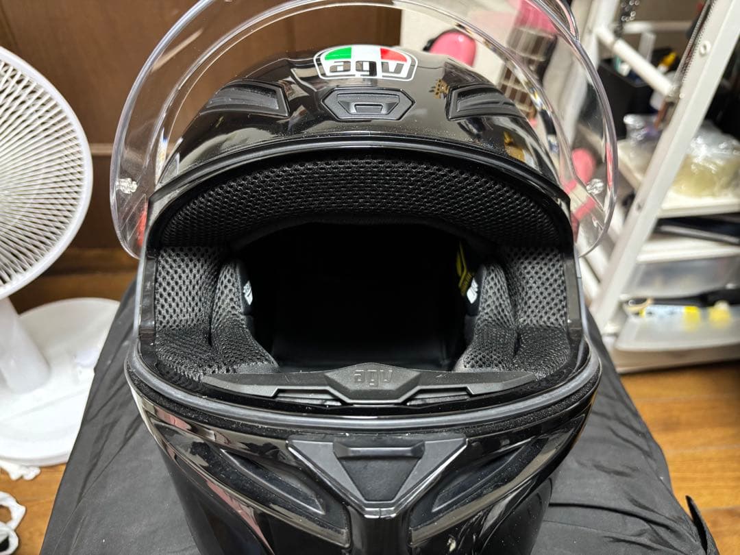AGV ブラック フルフェイスヘルメット