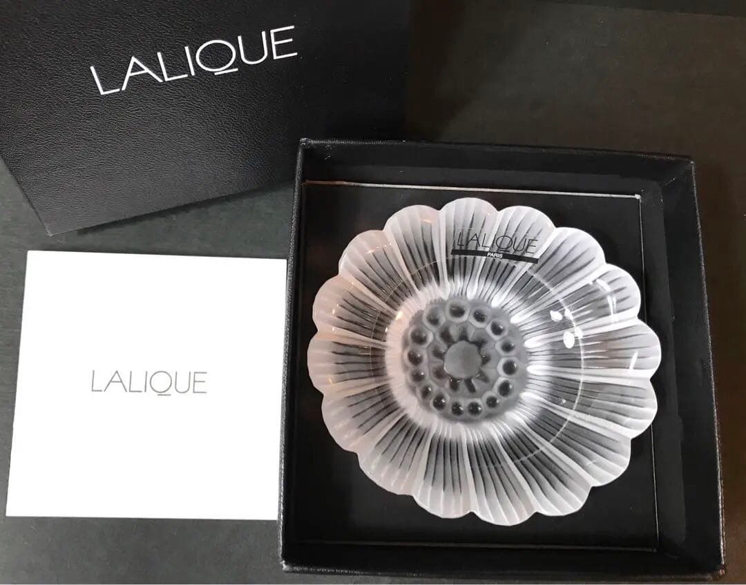 値下げ❗️新品・未使用❗️LALIQUE ラリック　フロステッド フラワー　小皿