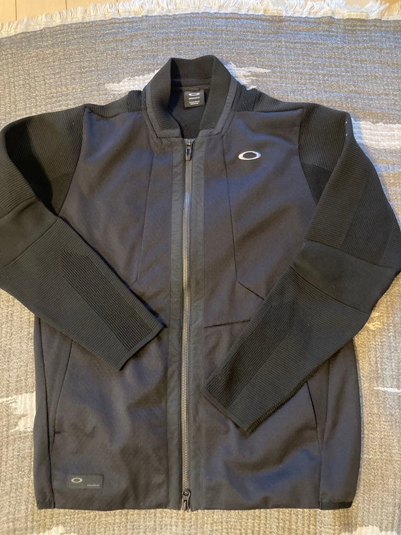 極美品⭐︎OAKLEY オークリーメンズゴルフウェア　Lサイズ