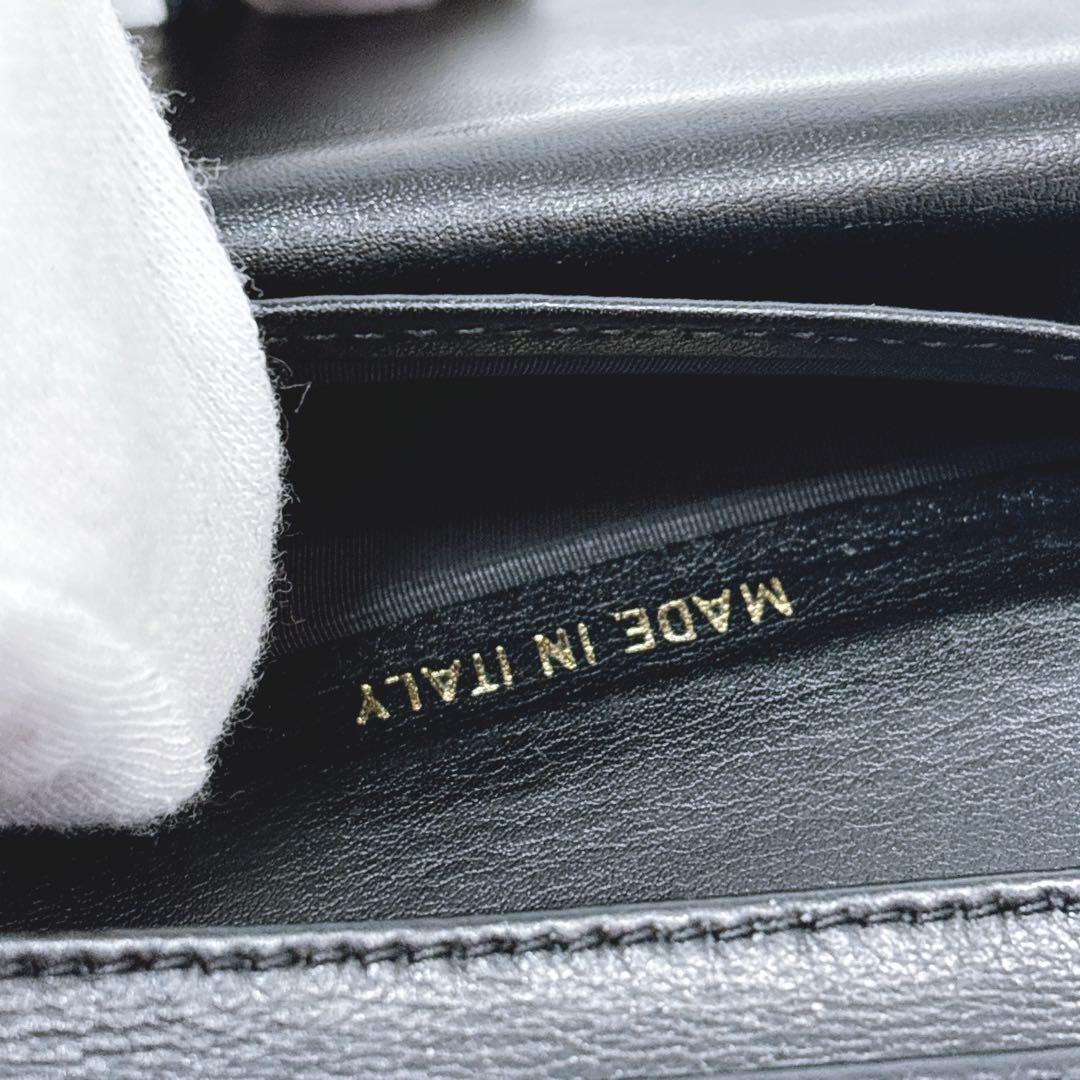 【シャネル】デカココマーク キャビアスキン ２つ折り財布 フラップホック 黒