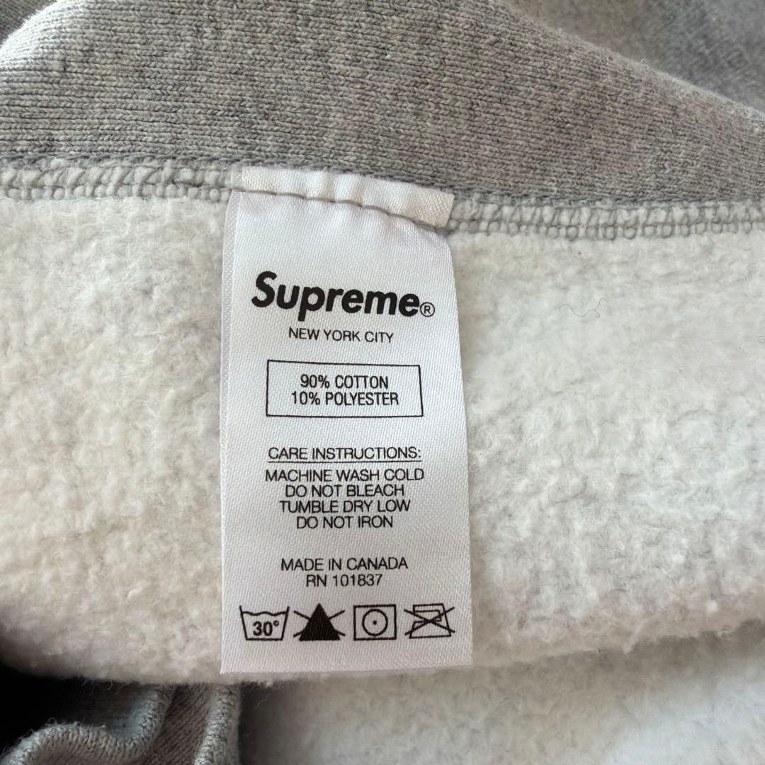 Supreme グレー フード付きパーカー