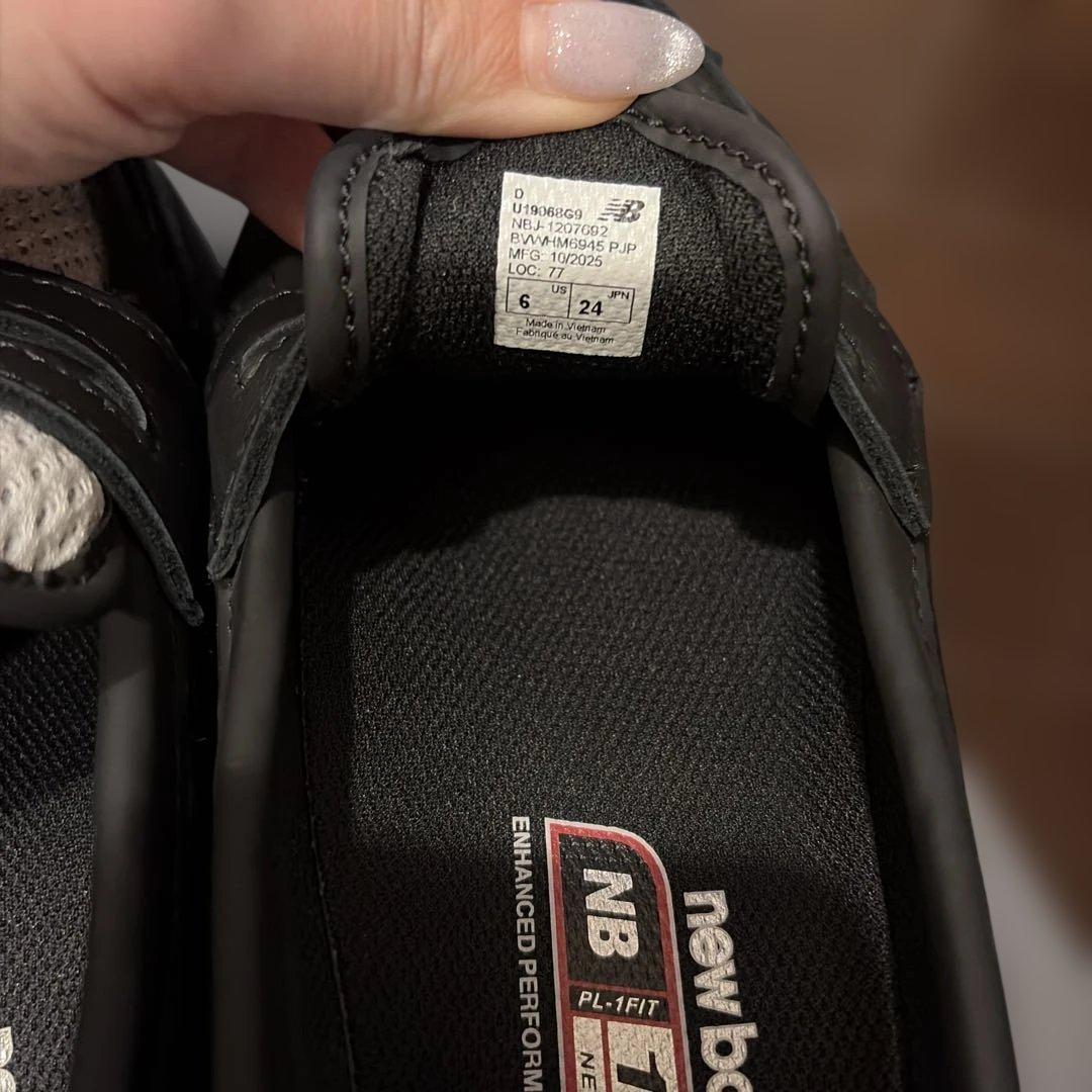 NEW BALANCE 1906L ローファー