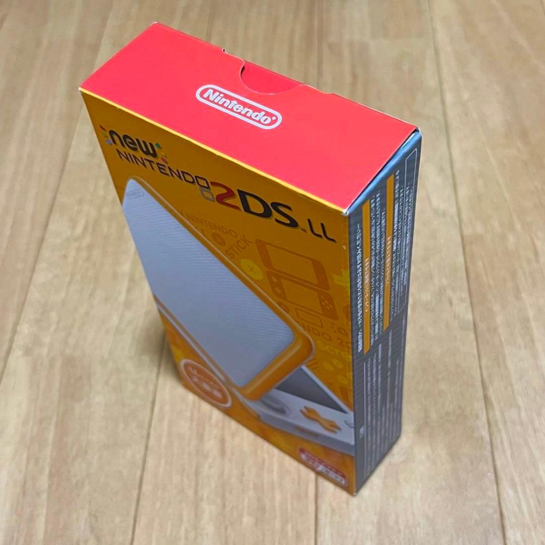 Newニンテンドー2DS LL ホワイト×オレンジ