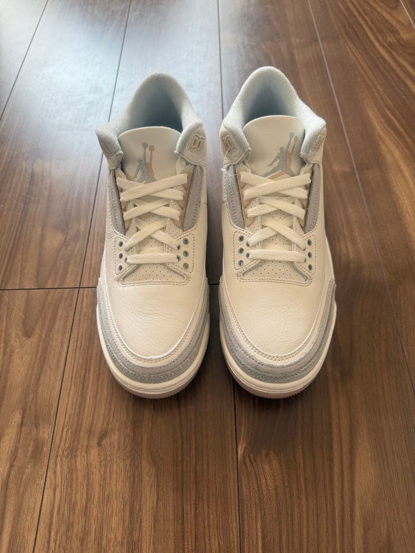 NIKE AIR JORDAN 3 RETRO アイボリーグレーミストクリーム