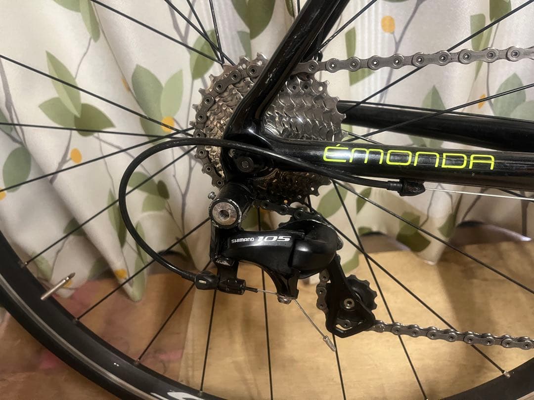 TREK Emonda ロードバイク ブラック/グリーン　送料込み！