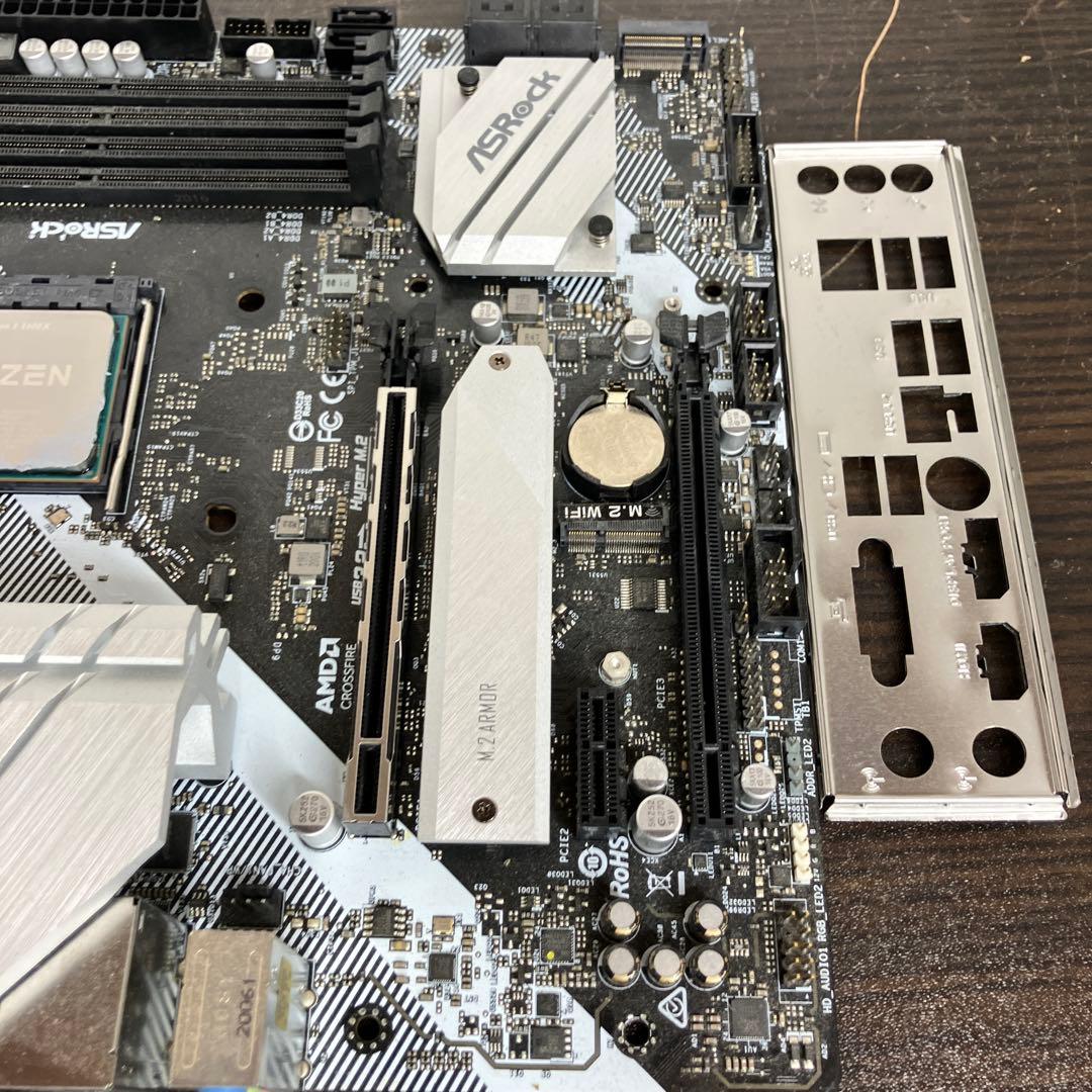 マザーボード CPU Ryzen 5 5600X ASRock B550M PRO4