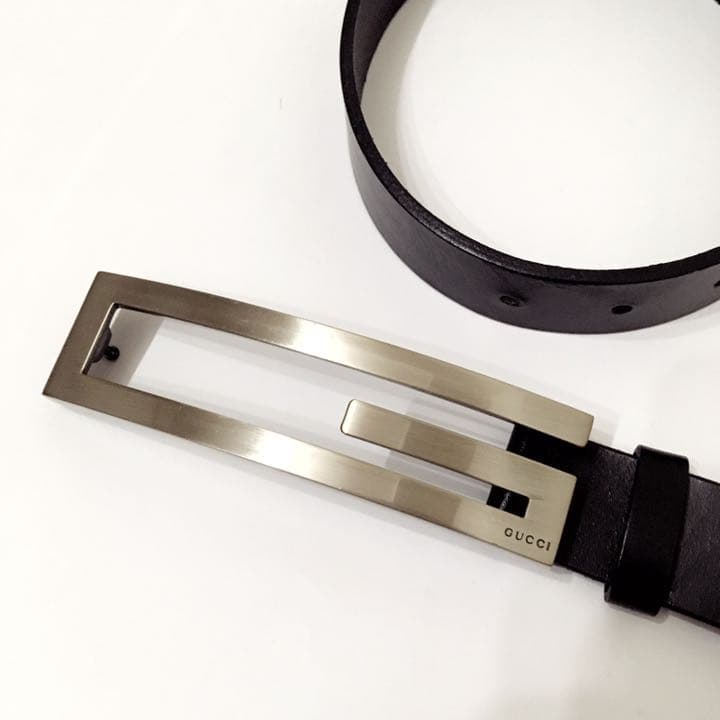 GUCCI レザー ベルト