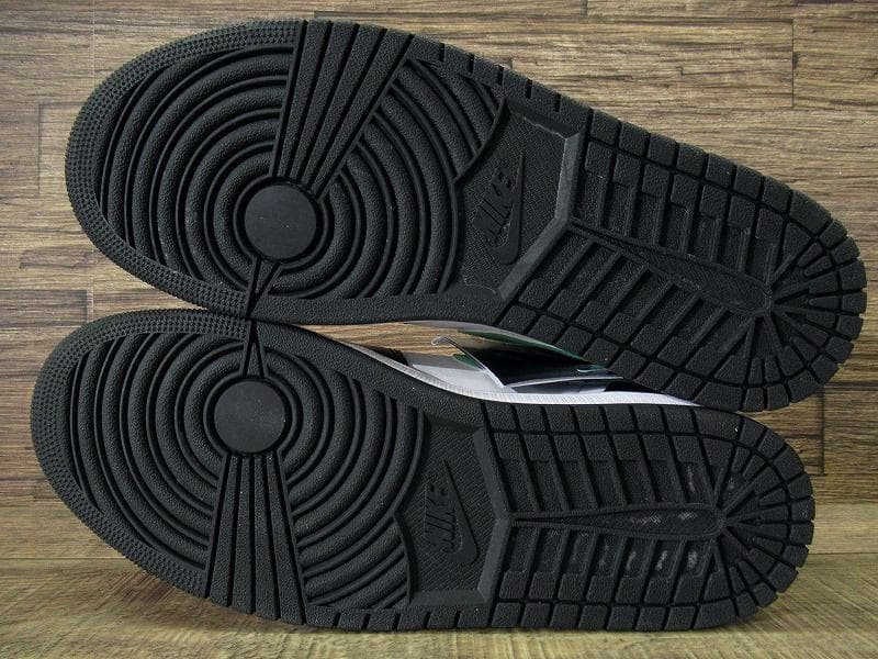 専用 ナイキ エアジョーダン1 ミッド グリーングロー スニーカー 29.0 ④